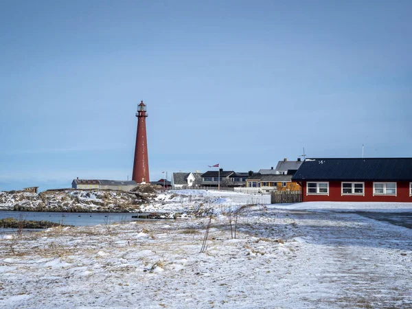 Lighthouse at Andenes in Vesteralen, Norway, in winter — Stockfoto
