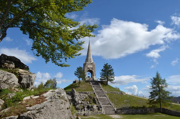 Ossario del monte Cimone — Stock fotografie