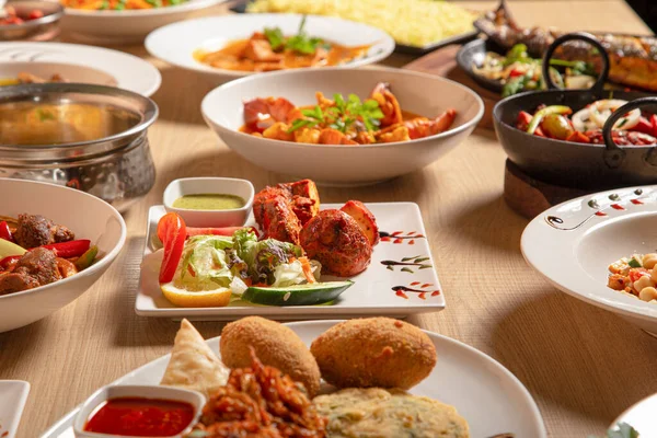 Různorodé Indické Jídlo Indická Kuchyně — Stock fotografie
