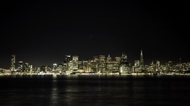 san francisco Körfezi üzerinde gece manzarası