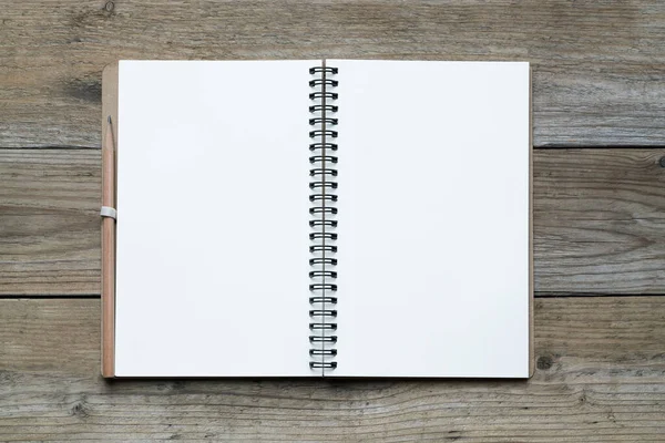 Cuaderno Con Lápiz Madera Sobre Fondo Mesa Madera Cerca —  Fotos de Stock