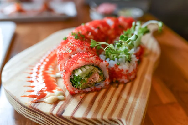 taze california maki