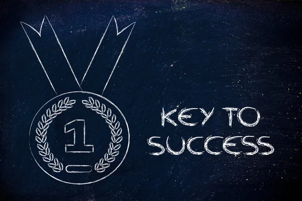 Başarı - altın madalya simgesi anahtarı — Stok fotoğraf