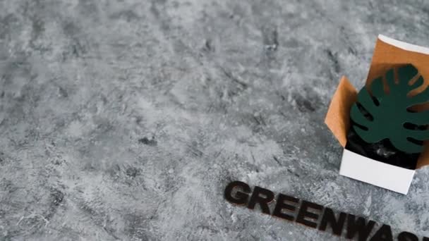 Greenwashing Bedrijven Die Zich Voordoen Als Duurzaam Conceptueel Imago Papierblad — Stockvideo