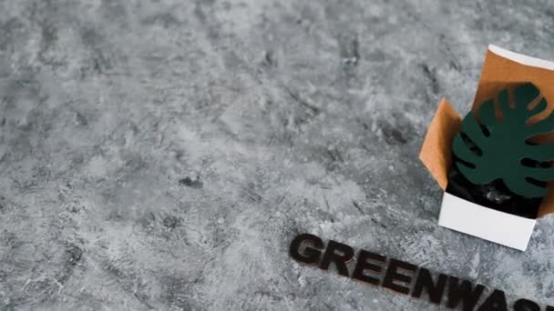 Greenwashing Και Εταιρείες Που Προσποιούνται Ότι Είναι Βιώσιμη Εννοιολογική Εικόνα — Αρχείο Βίντεο