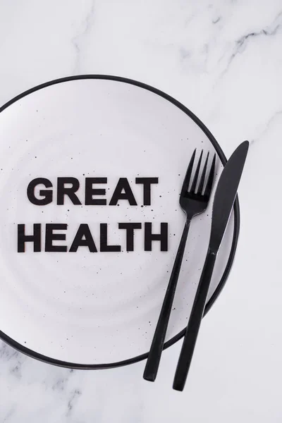 Excellent Texte Sur Santé Dans Une Assiette Manger Avec Fourchette — Photo