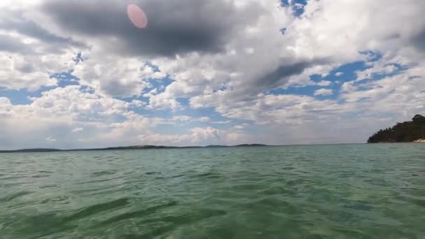 Blick Auf Den Pazifischen Ozean Aufgenommen Vom Wasser Südtasmanien Mit — Stockvideo