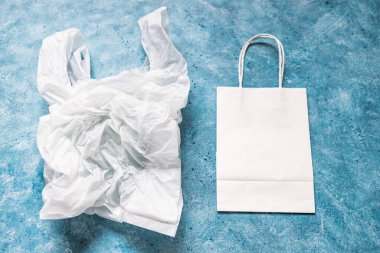 tek kullanımlık plastik poşet, plastik kirlilik ve çevresel farkındalık kavramı