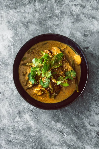 Vegan Tempeh Curry Water Chestnut Green Beans Fresh Herbs Healthy — Photo