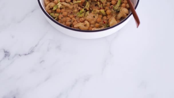 Vegan Spicy Chickpeas Broccoli Cauliflower Stir Fry Peanut Sauce Healthy — Video