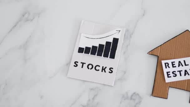 Investment Opportunities Building Wealth Conceptual Image House Icon Next Stock — Stockvideo