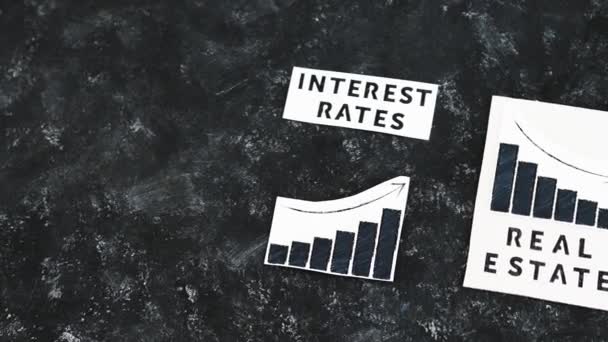 Interest Rates Text Graph Showing Cost Financing Going Next Real — Vídeo de Stock