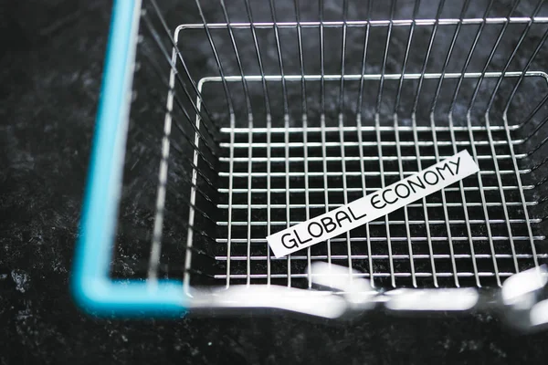 Empty Shopping Basket Global Economy Text Concept Recovery Recession Pandemic — Φωτογραφία Αρχείου