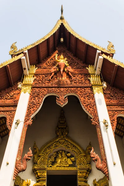 Ubosot in wat chang kump, wiang kum kam — Stockfoto