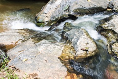 Tad mork su düşmek maerim, chiangmai, Tayland