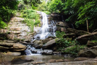 Tad mork su düşmek maerim, chiangmai, Tayland