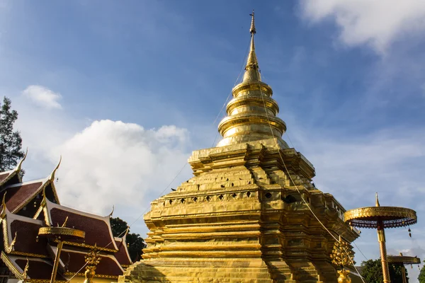 Wat pra chomthong vora vihan, chedi w chiangmai Tajlandia — Zdjęcie stockowe