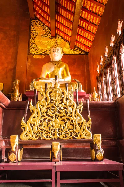 Phra maha jakkraphat staty i ubosot wat raja mon thian, chiangmai — Stockfoto