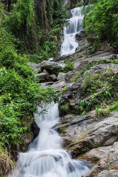 Hauykeaw waterfall in Doi Suthep-Pui Nationnal Park , chaingmai — Stock Photo, Image