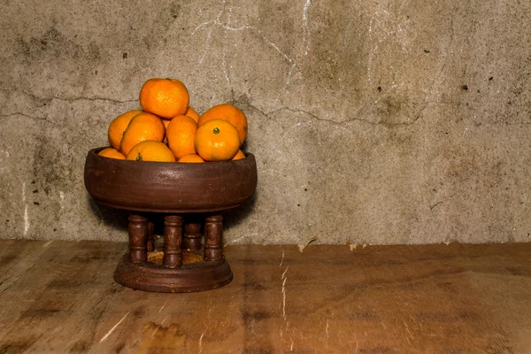 Bodegón - Naranjas en bandeja —  Fotos de Stock