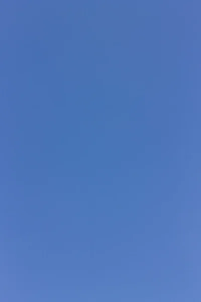 Heldere blauwe lucht Stockafbeelding