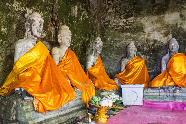 Estatuas de Buda Viejo, Wat Pha lat, Chiangmai Tailandia — Foto de Stock
