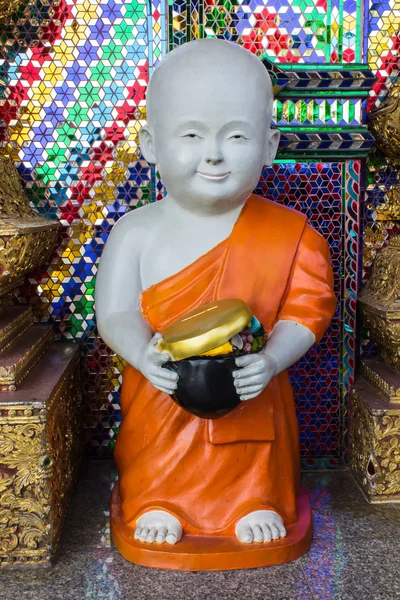 Thai Little Monk Statue — Stock Photo, Image