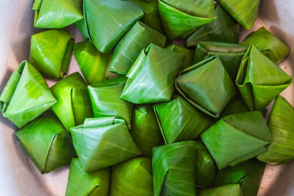 Dessert Bananenblatt-Wrap, thailändisch — Stockfoto