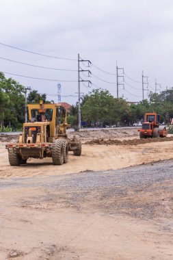  Buharlı silindir tesviye yol silindiri ile traktör