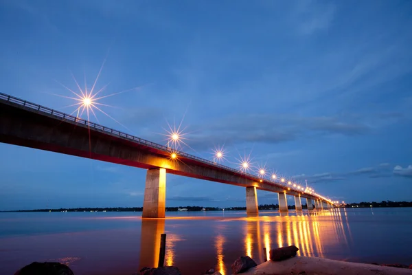 Ponte através do rio Mekong. Thai-Lao ponte da amizade, Tailândia Imagem De Stock