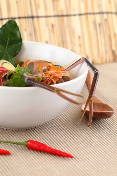 Thai tom yam soup with shrimp — Stock Photo, Image