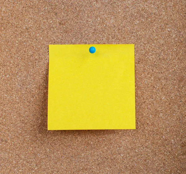 Sticky note on cork board — Stock Photo, Image