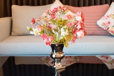 Yapay Çiçek Aranjman