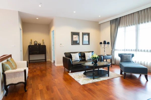 Modern oturma odası.