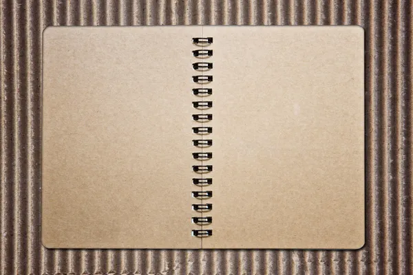 Cuaderno sobre el fondo de bambú —  Fotos de Stock
