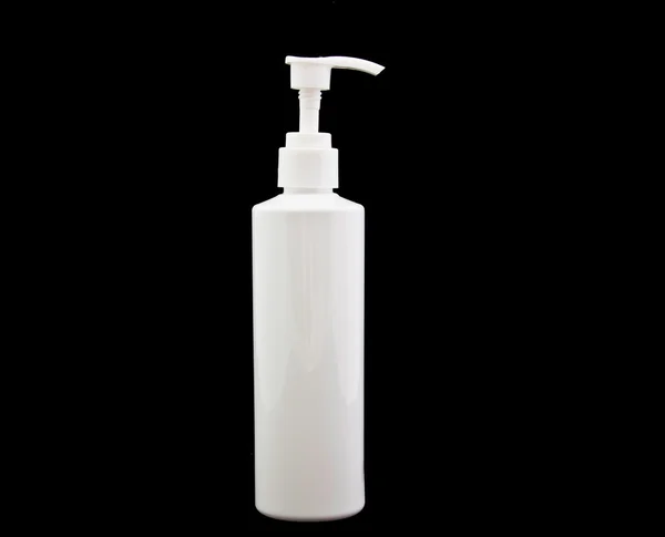 Frasco de tubo branco de xampu, condicionador, enxaguamento de cabelo em um isola — Fotografia de Stock