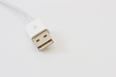 beyaz izole usb