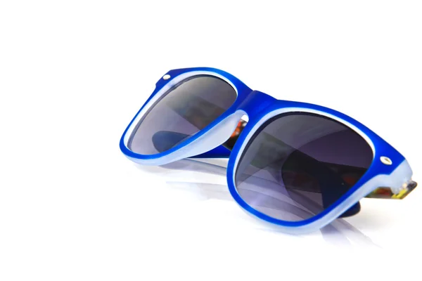 Vintage Retro Sonnenbrille isoliert auf weiß — Stockfoto