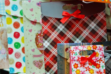 çizgili hediye çantası içinde belgili tanımlık çarşı