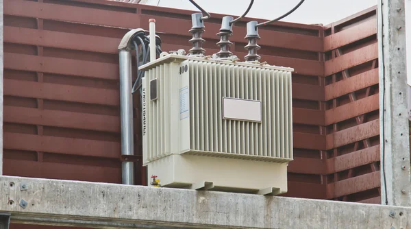 Elektrik trafosu 