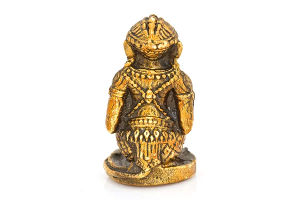 La estatua dorada de Hanuman aislada sobre fondo blanco — Foto de Stock