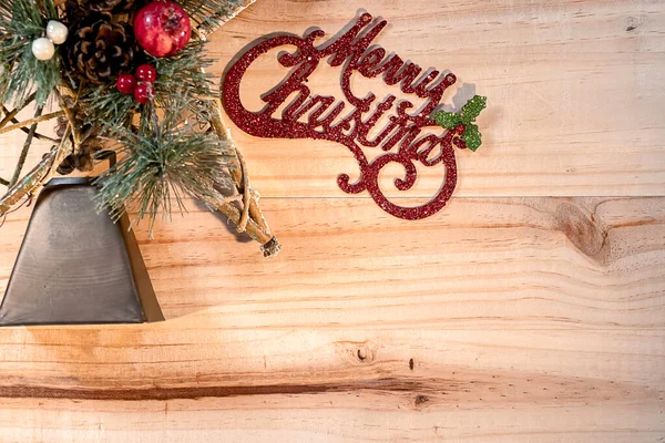Glocke Und Stern Weihnachten Konzept Auf Holzplanke Hintergrund — Stockfoto