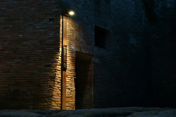 Courtyard light — Stock Photo, Image