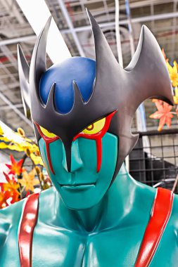 Osaka, Japonya - 17 Şubat 2022 Umeda, Osaka 'daki DEVILMAN Heykeli.