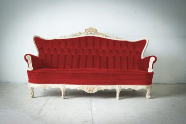 Klasik stil Armchair kanepesi, klasik odada.