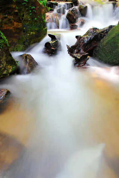 Wasserfall — Stockfoto