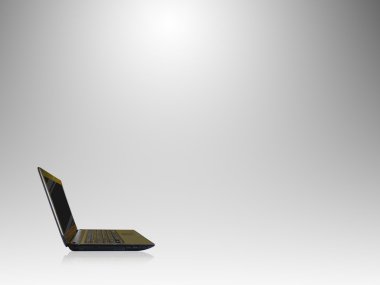 siyah netbook üzerinde 