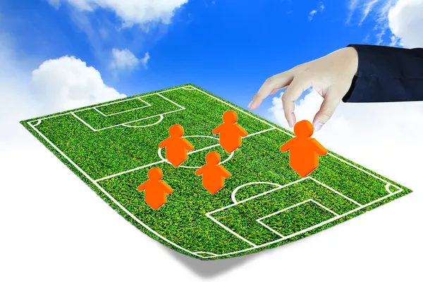 Gerente de futebol desenhando um plano tático — Fotografia de Stock