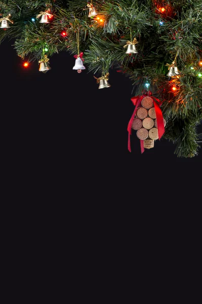 Juguetes de árbol de Navidad de corchos de vino . Imágenes de stock libres de derechos