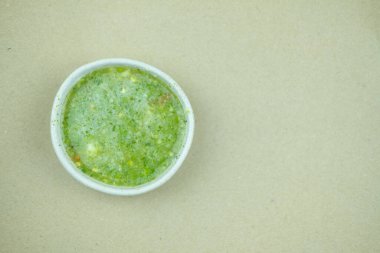 Deniz ürünleriyle yemek için Tayland baharatlı sosu. Üst görünüm